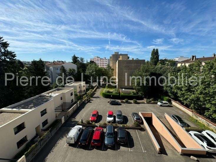 Appartement à LYON-5E