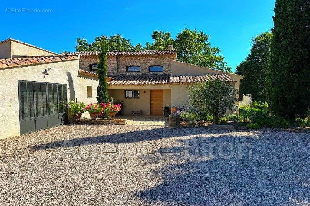 Maison à AIX-EN-PROVENCE