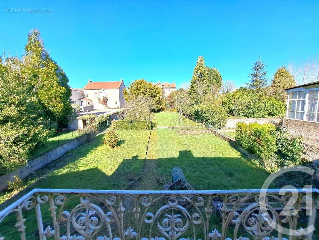 Appartement à LE CREUSOT