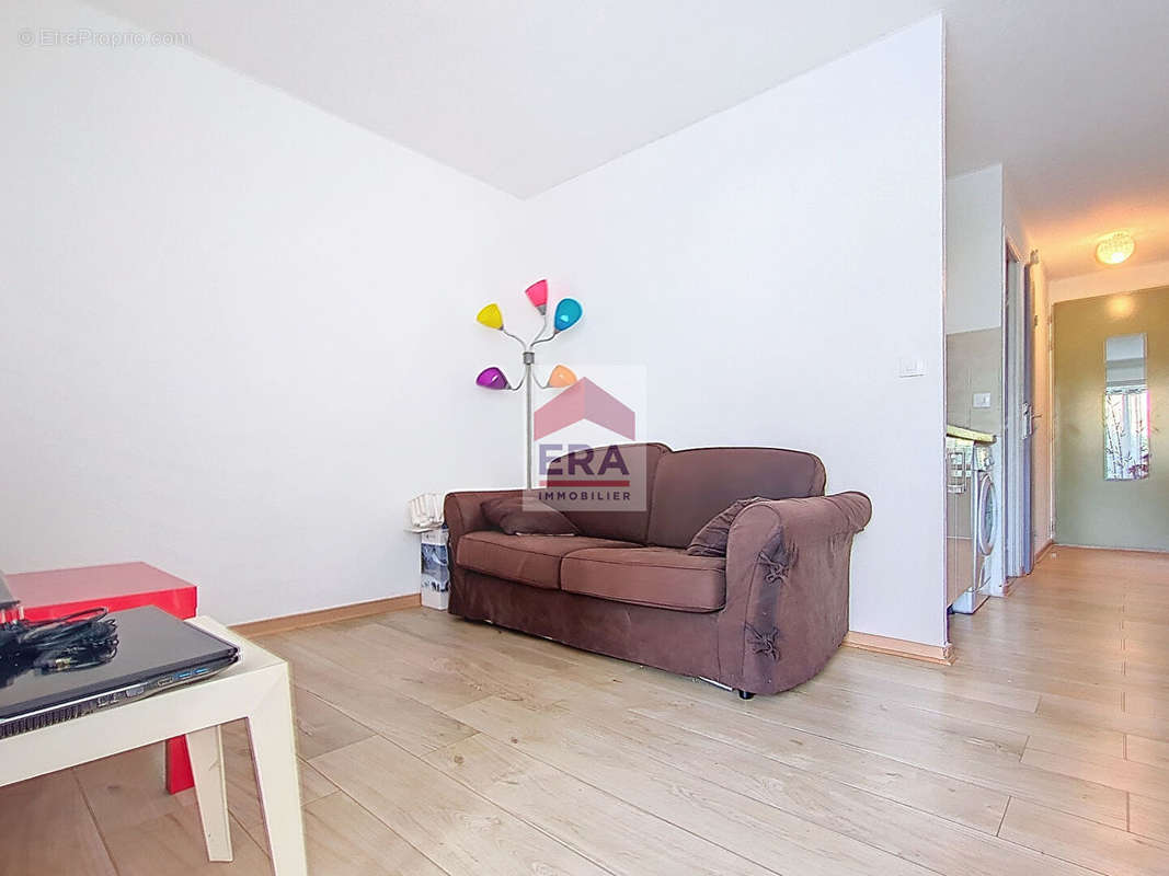 Appartement à VILLENEUVE-LOUBET