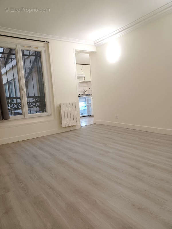 Appartement à PARIS-2E