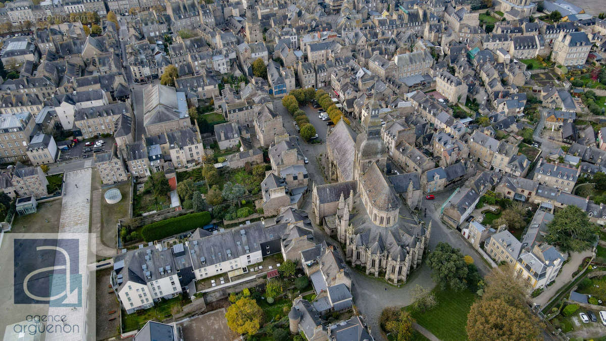 Maison à DINAN