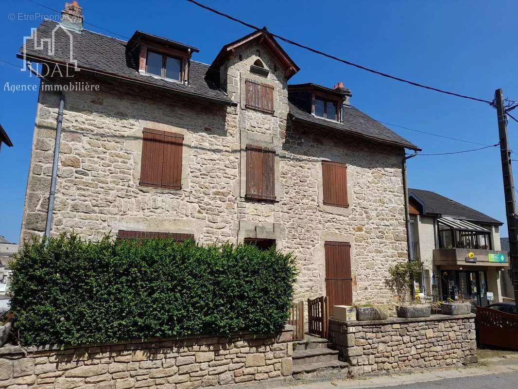 Maison à SAINT-GERMAIN-DU-TEIL