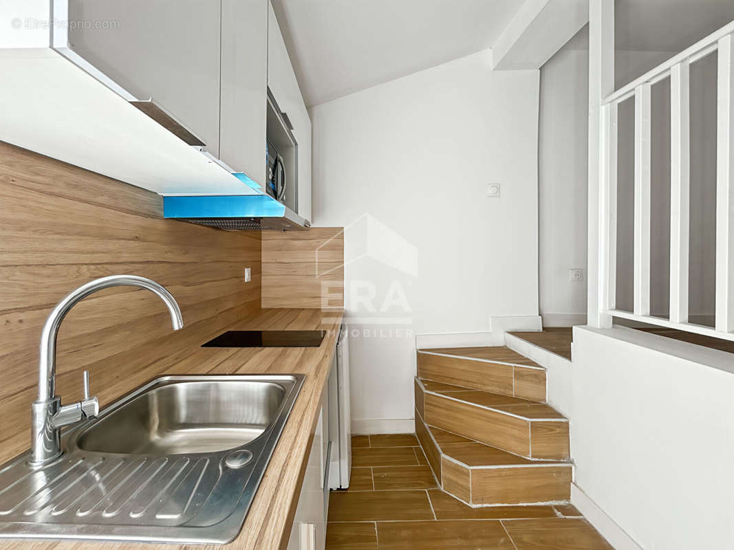 Appartement à MARSEILLE-2E