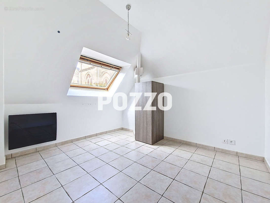 Appartement à HEROUVILLE-SAINT-CLAIR