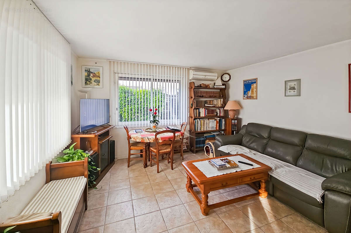 Appartement à LE PRADET