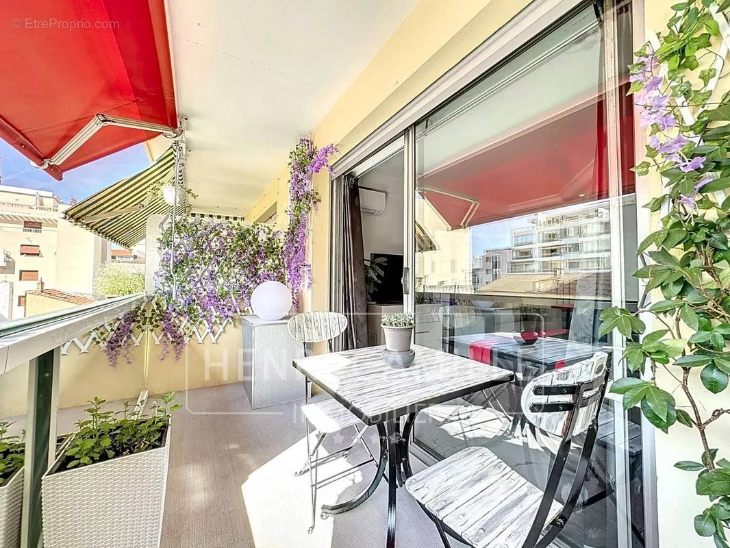 Appartement à CANNES