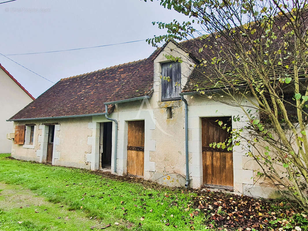 Maison à VILLENTROIS