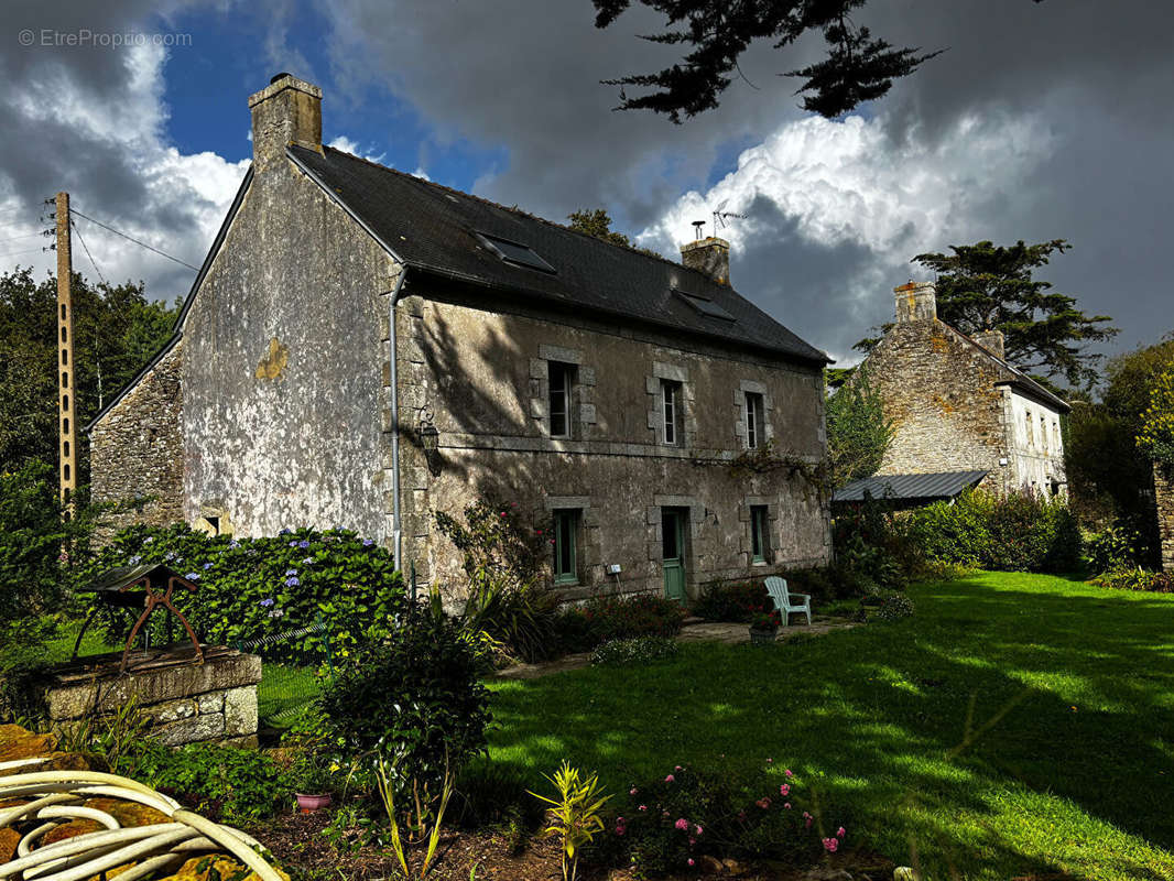 Maison à PONT-AVEN