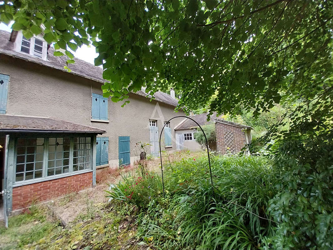 Maison à GAILLON-SUR-MONTCIENT