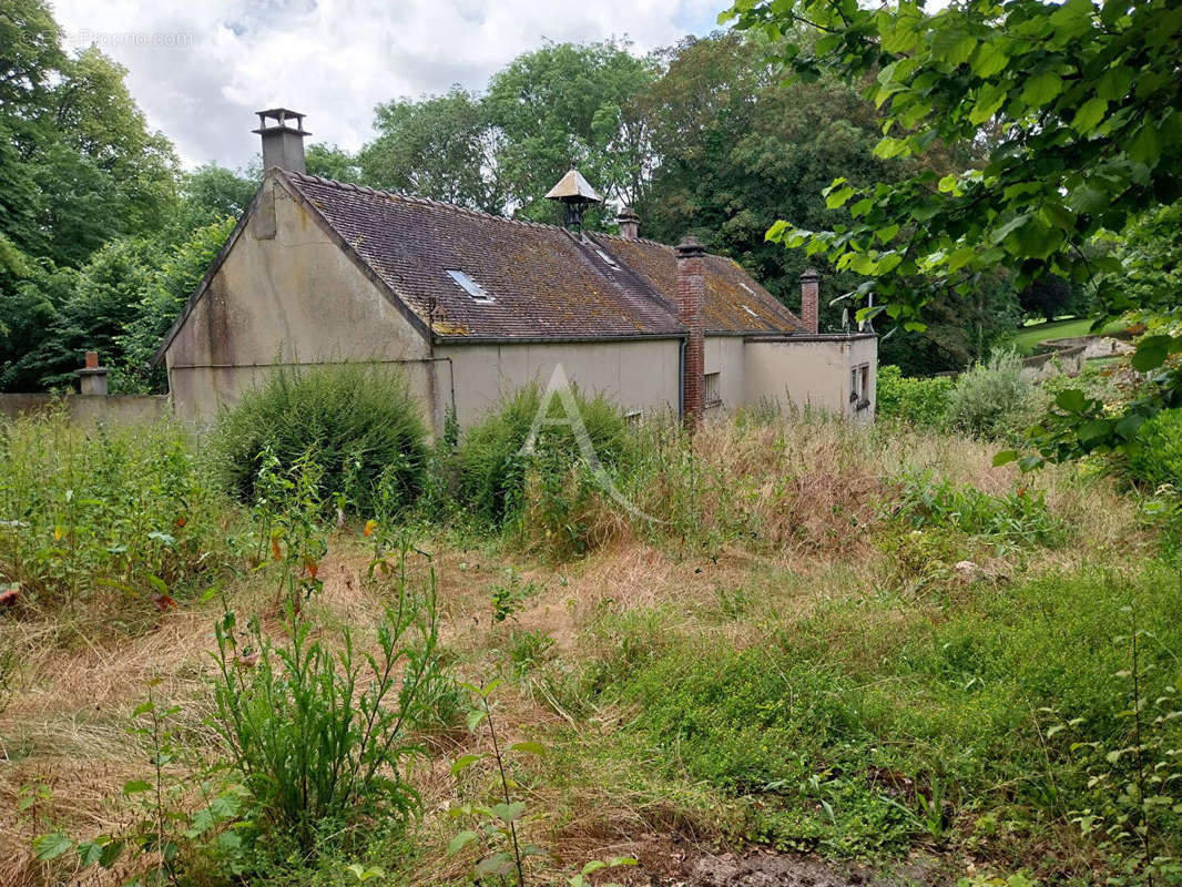 Maison à GAILLON-SUR-MONTCIENT