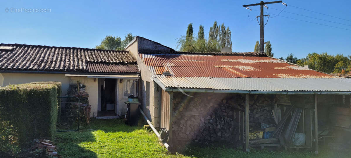 Maison à LA CHAPELLE-DES-POTS