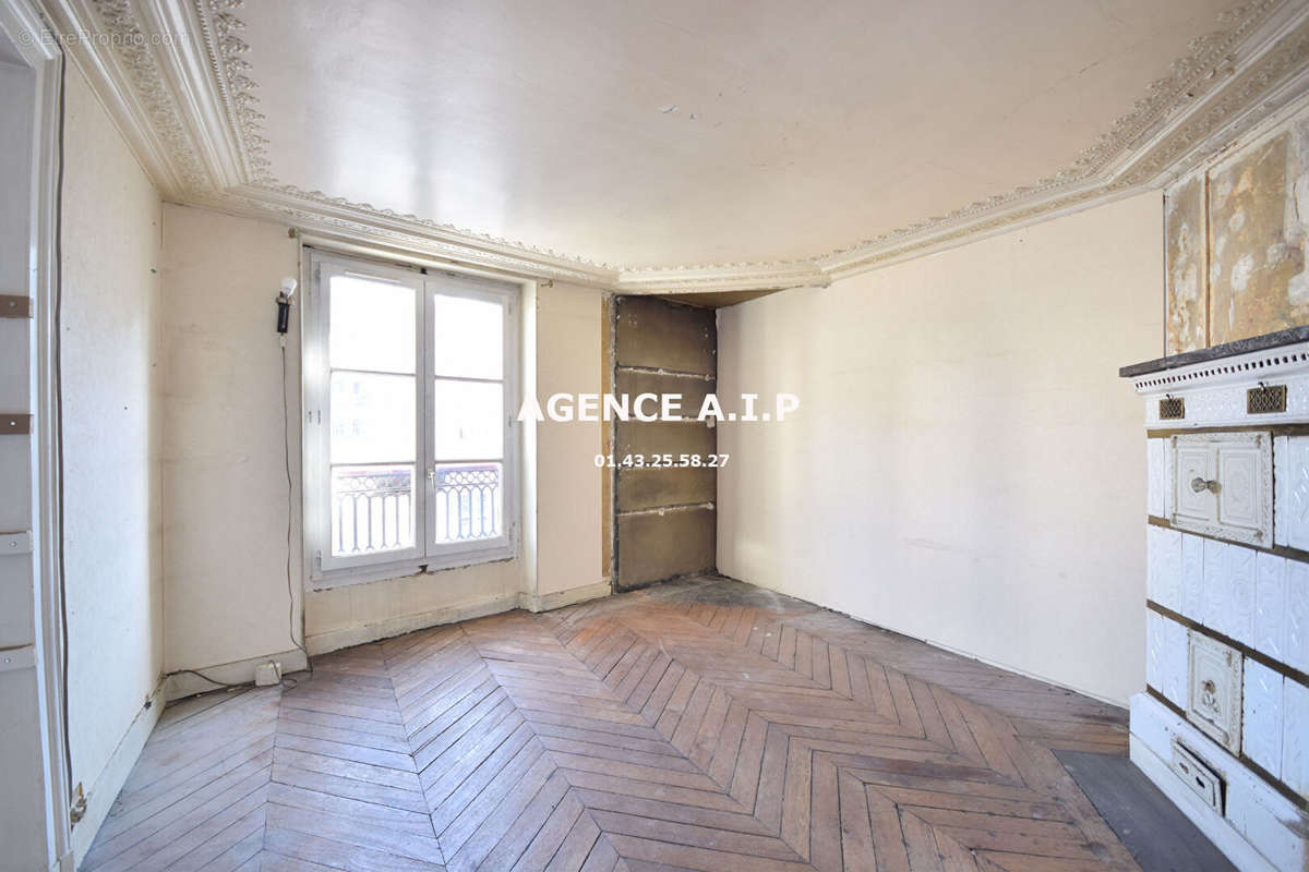 Appartement à PARIS-10E