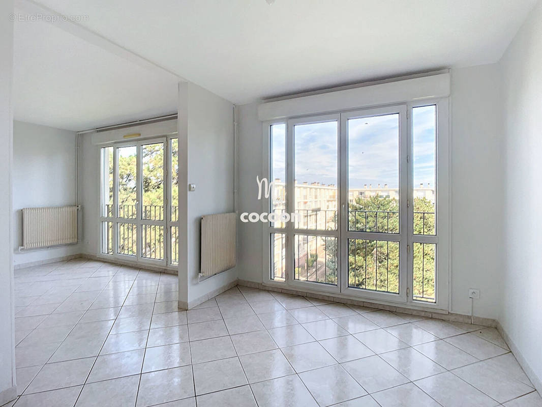 Appartement à CORBAS