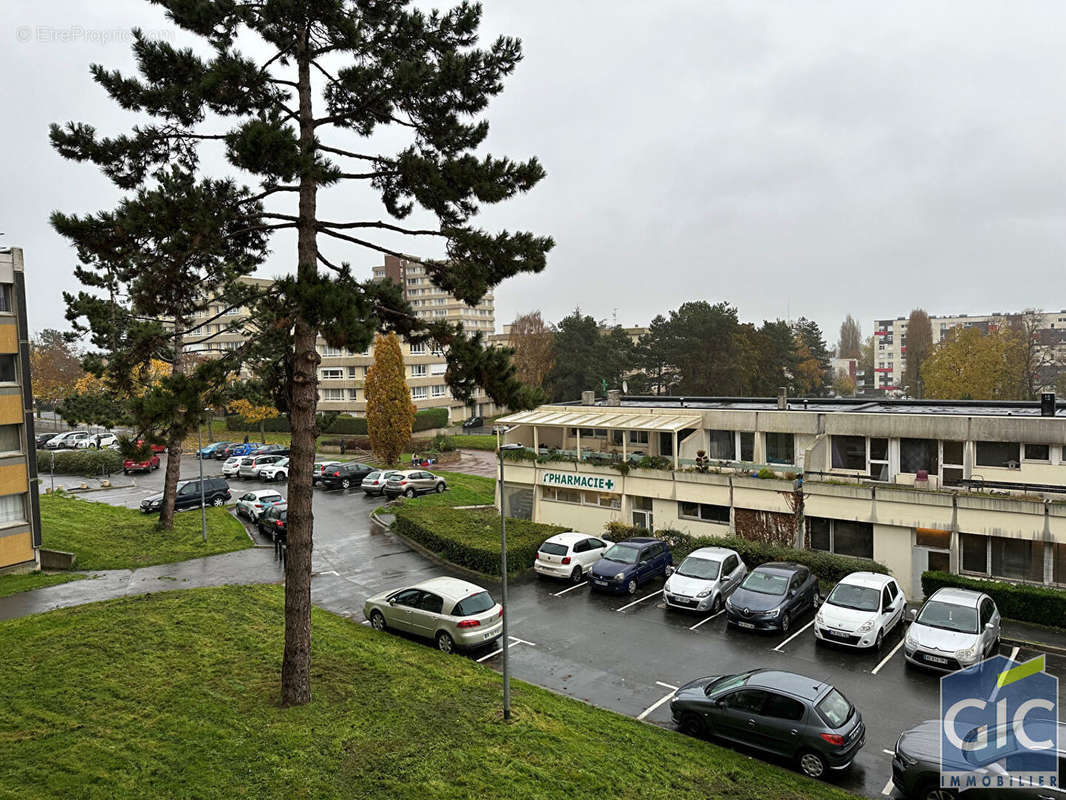 Appartement à HEROUVILLE-SAINT-CLAIR