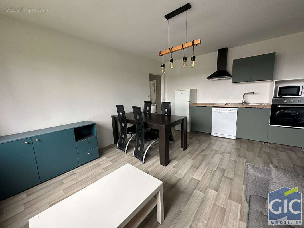 Appartement à HEROUVILLE-SAINT-CLAIR