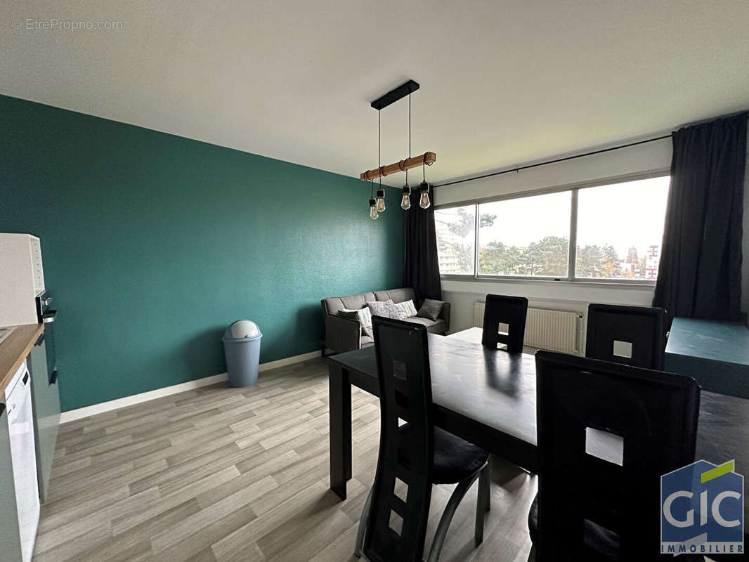 Appartement à HEROUVILLE-SAINT-CLAIR