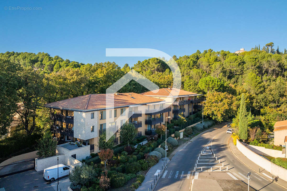 Appartement à AIX-EN-PROVENCE