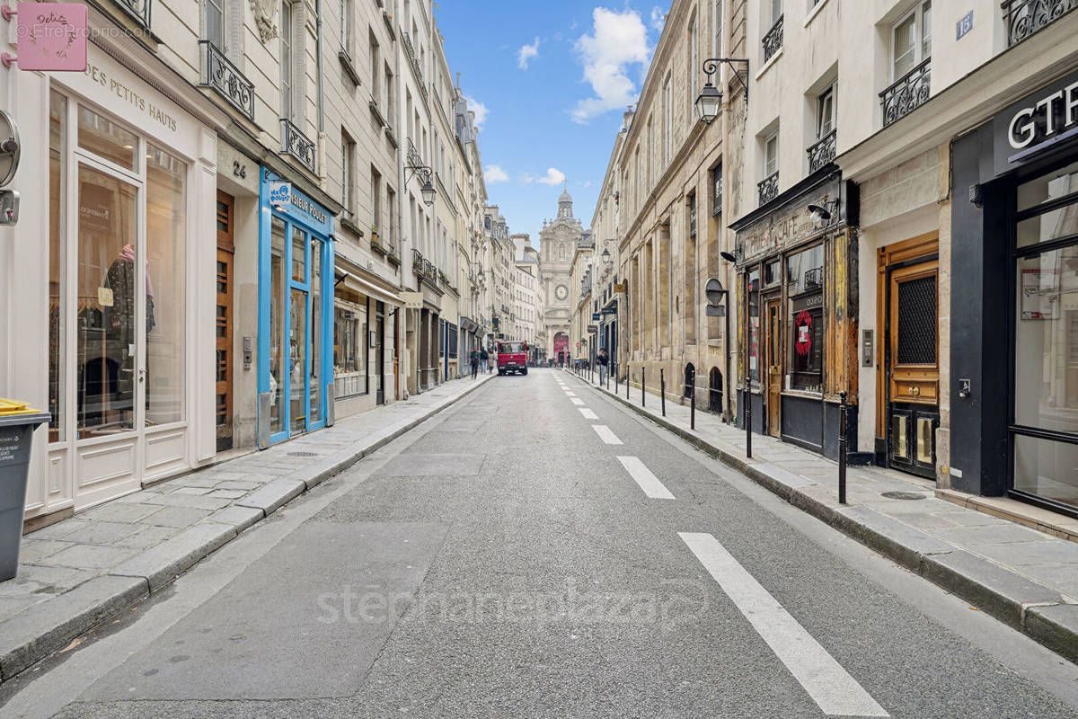 Commerce à PARIS-4E