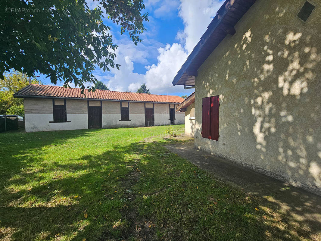 Maison à PISSOS