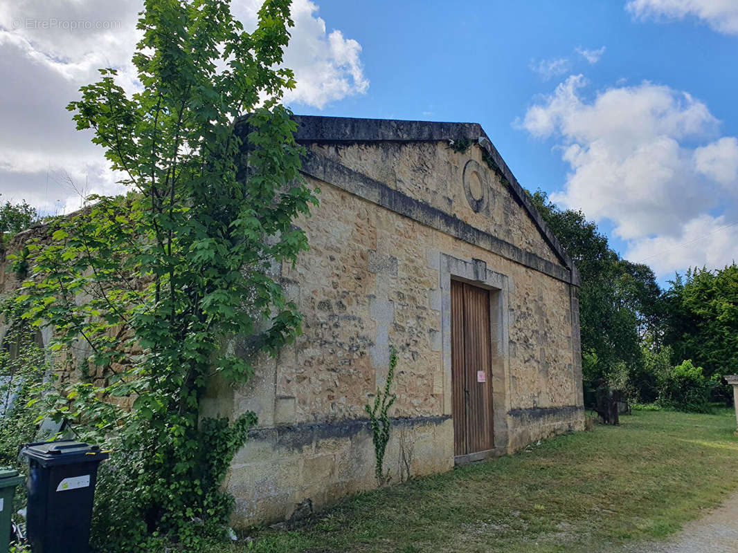 Appartement à YVRAC