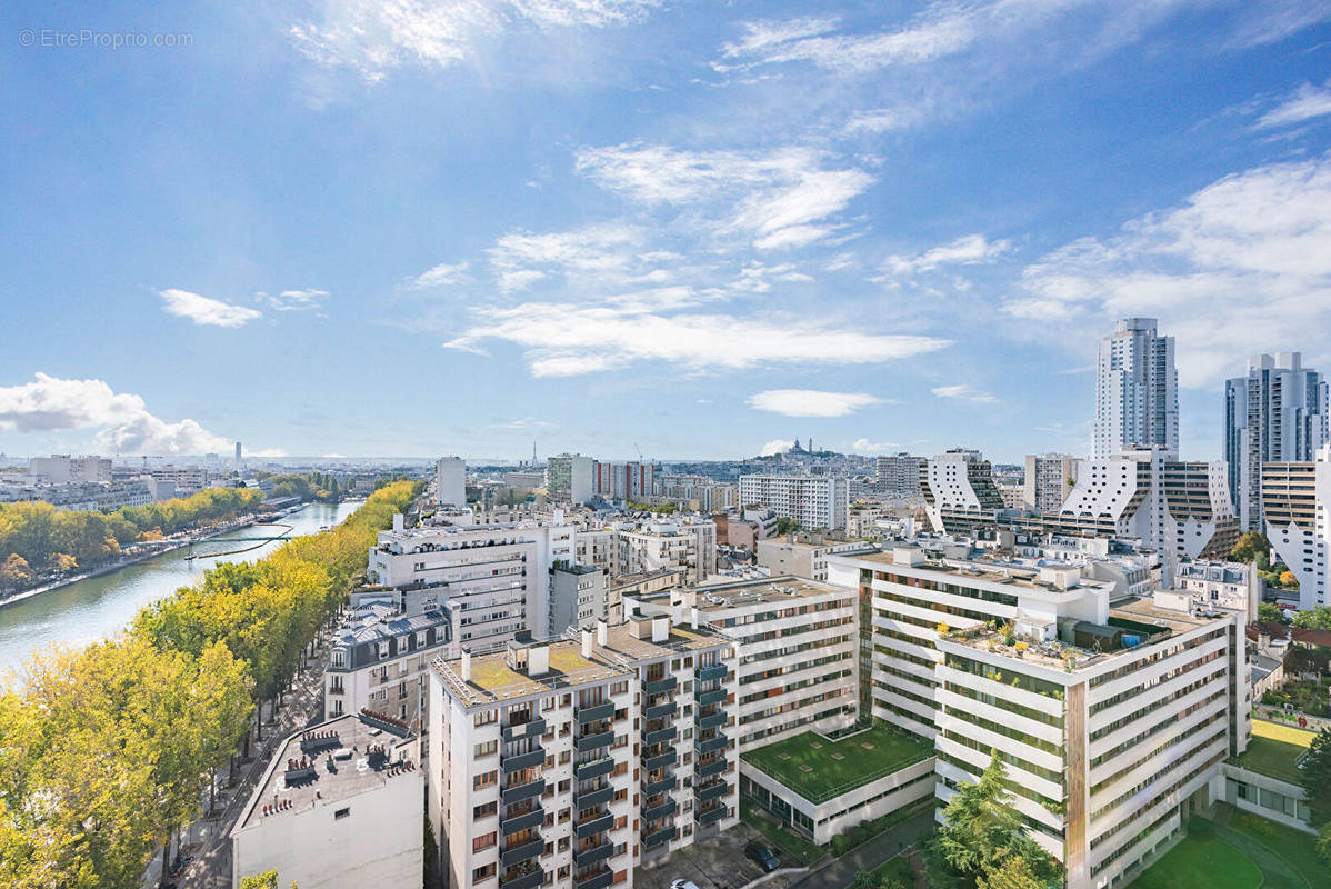 Appartement à PARIS-19E