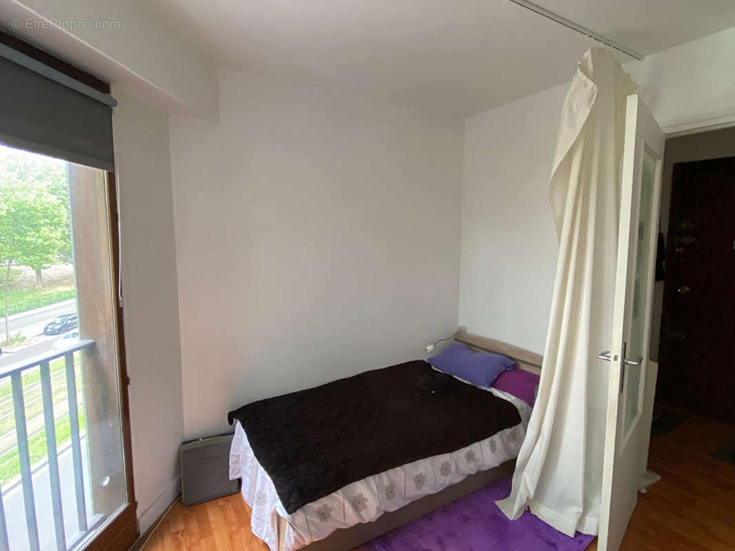 Appartement à PARIS-19E