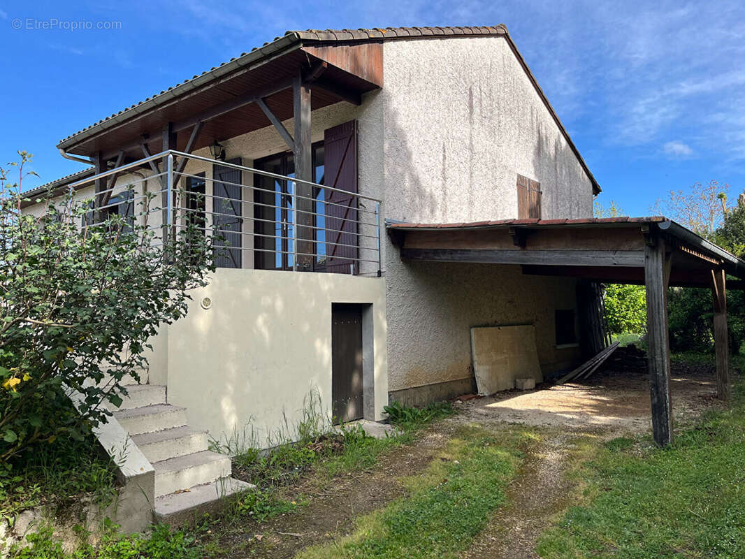 Maison à SAINT-BENOIT