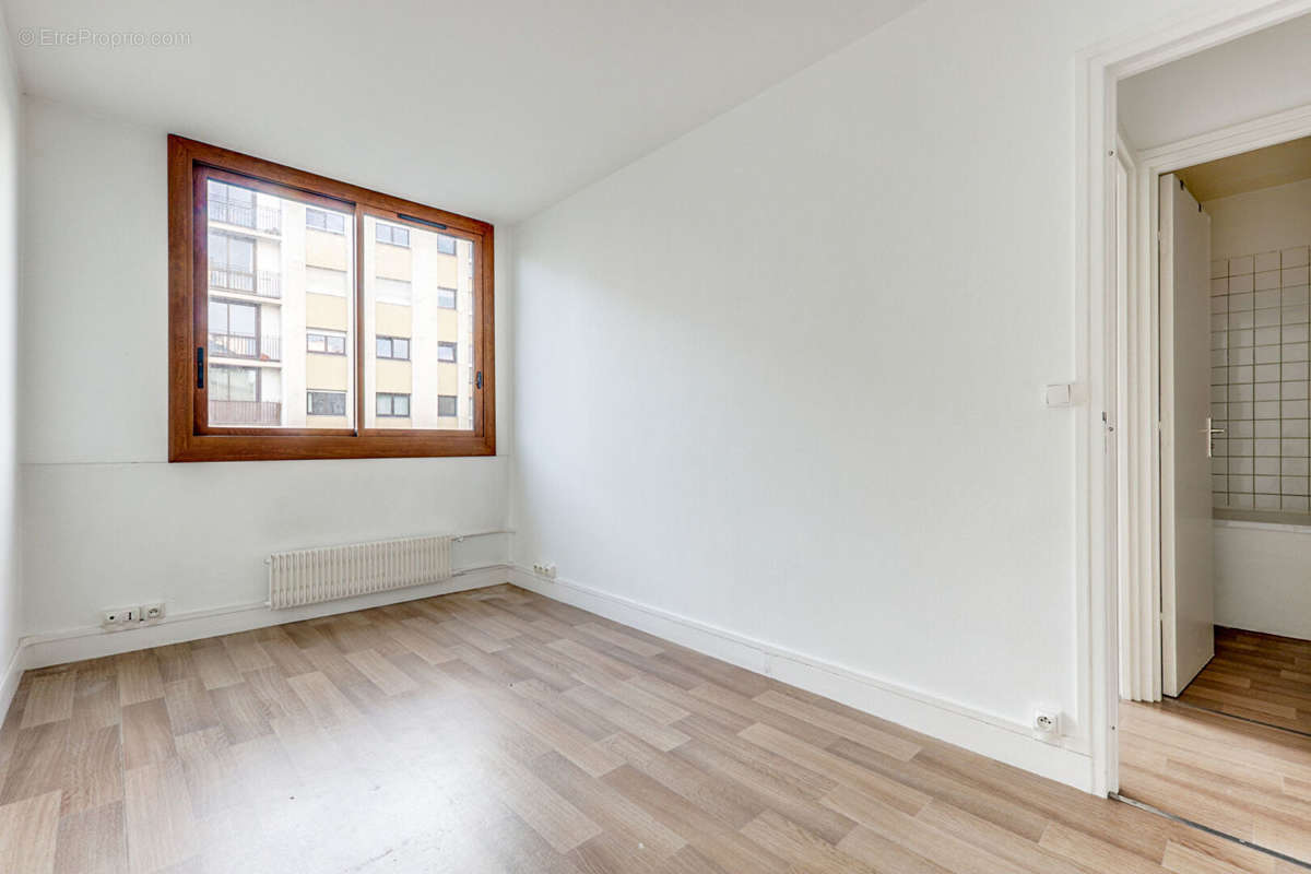 Appartement à PARIS-12E