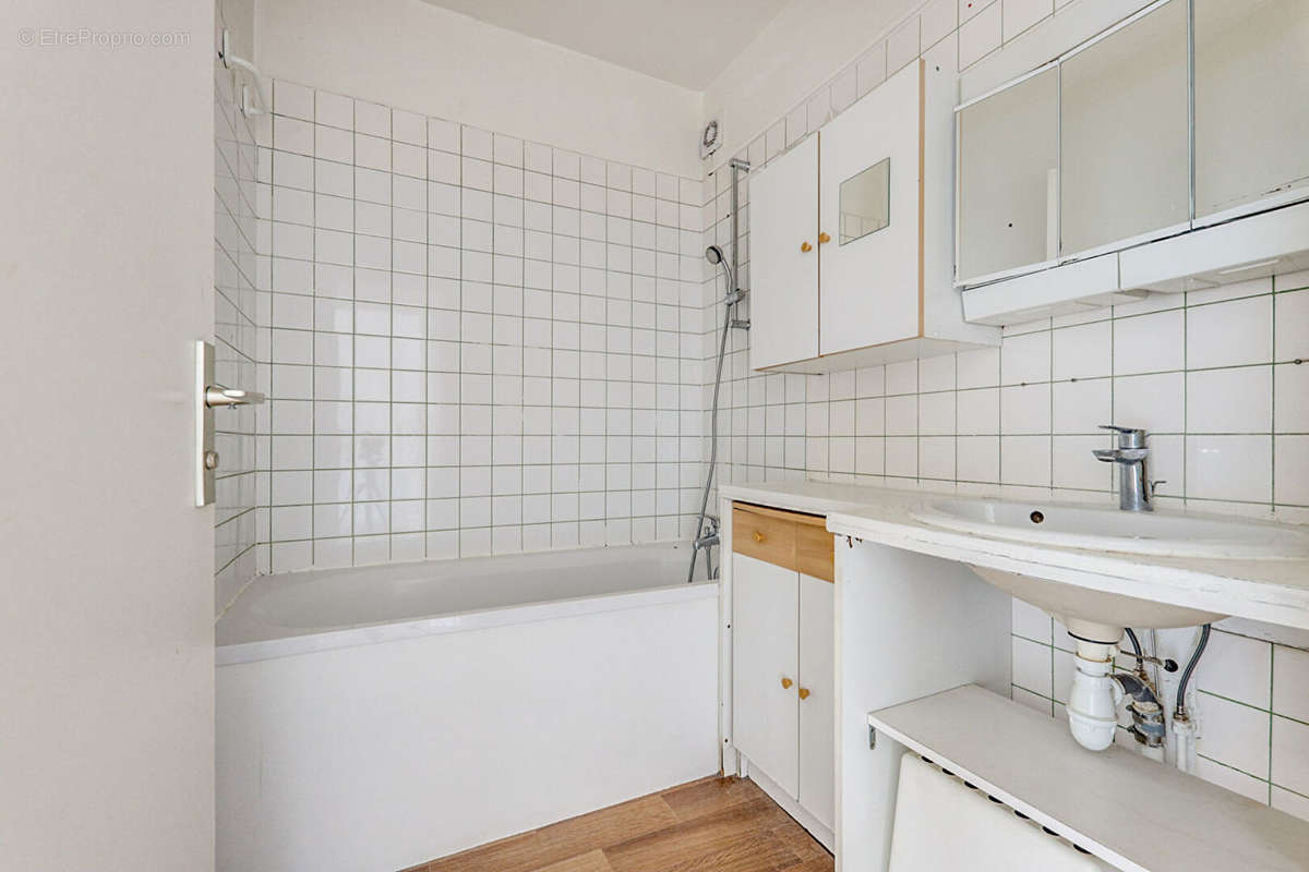 Appartement à PARIS-12E