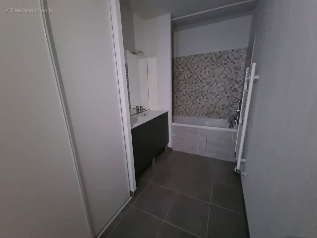 Appartement à COLOMIERS