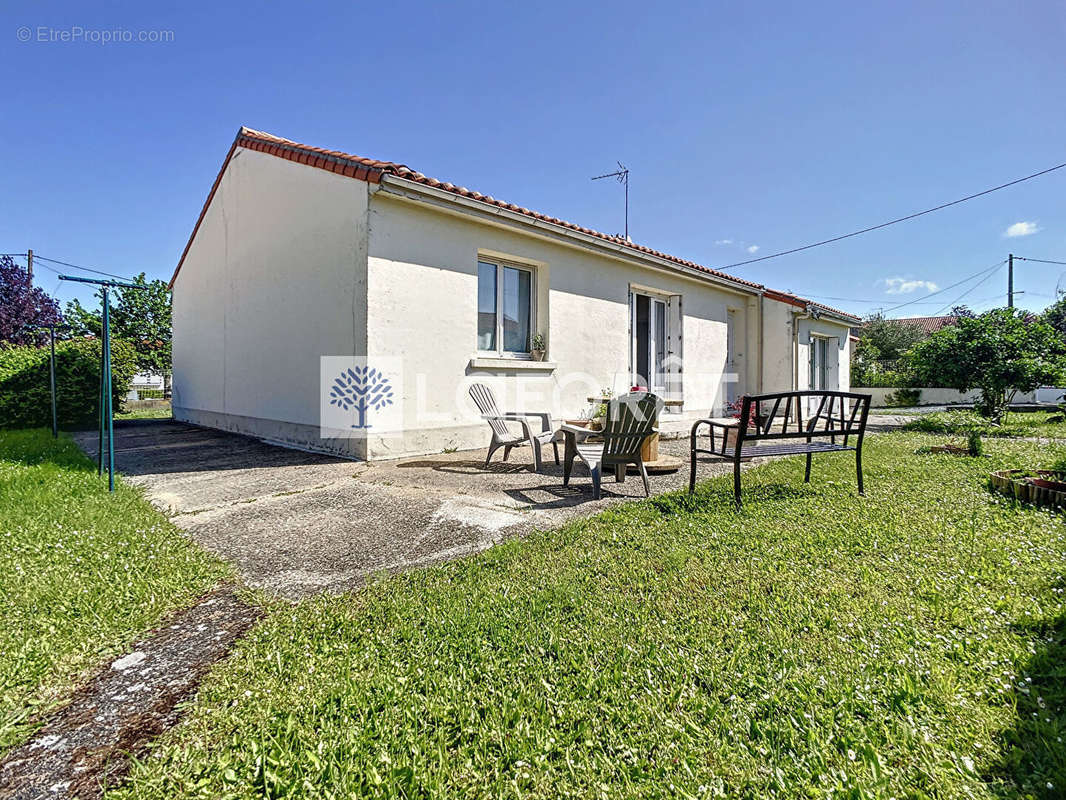 Maison à PARTHENAY