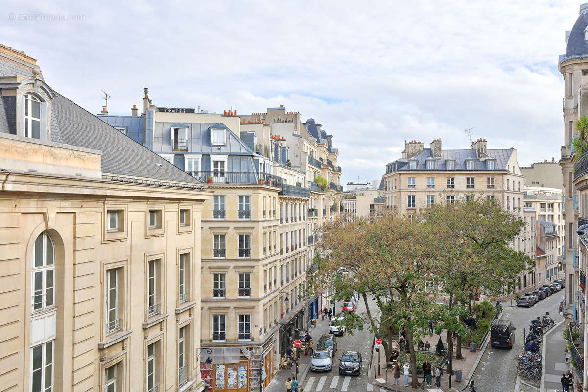 Appartement à PARIS-5E