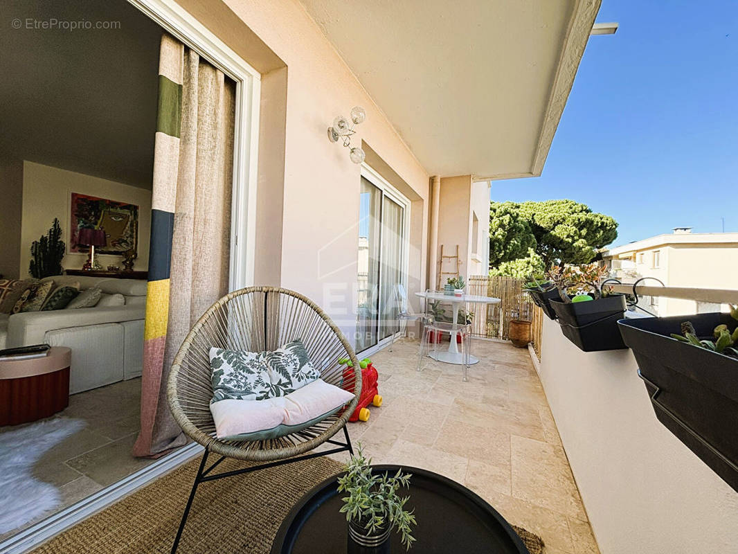 Appartement à FREJUS