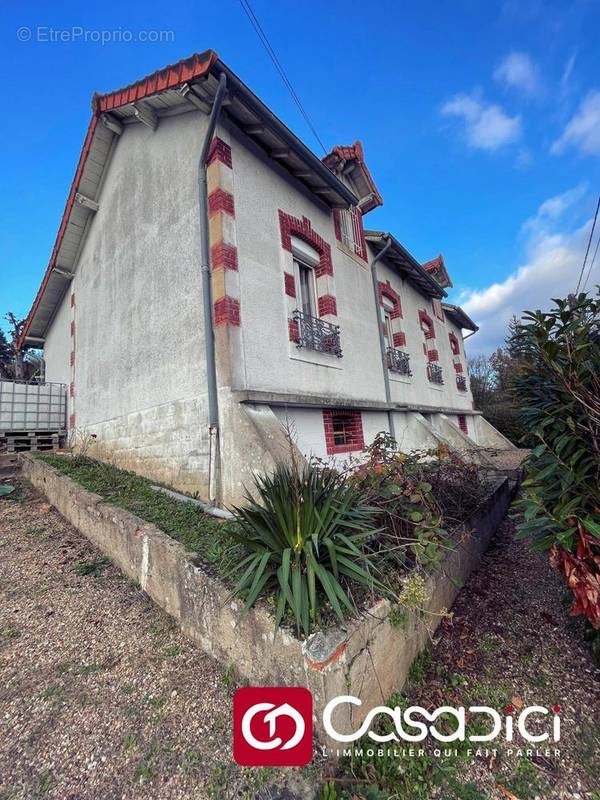 Maison à SAINT-LEGER-DES-VIGNES