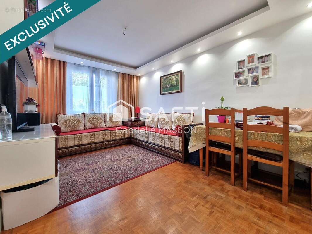 Photo 2 - Appartement à LE KREMLIN-BICETRE