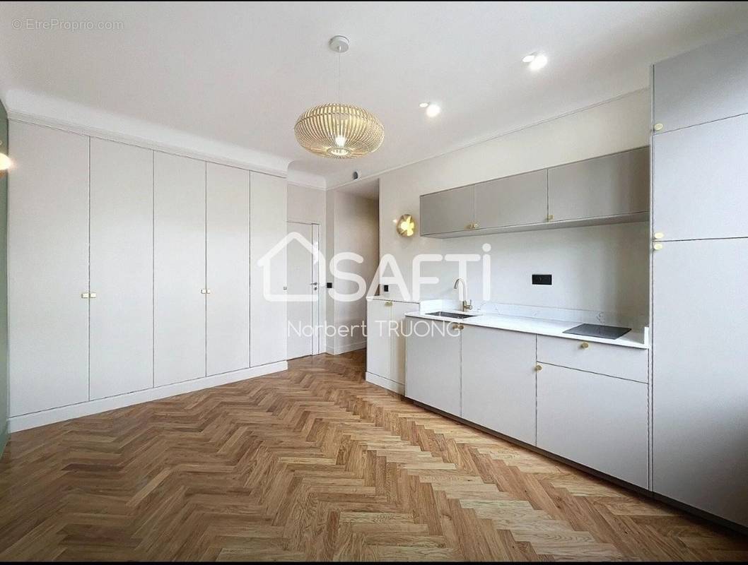 Photo 2 - Appartement à MONTROUGE