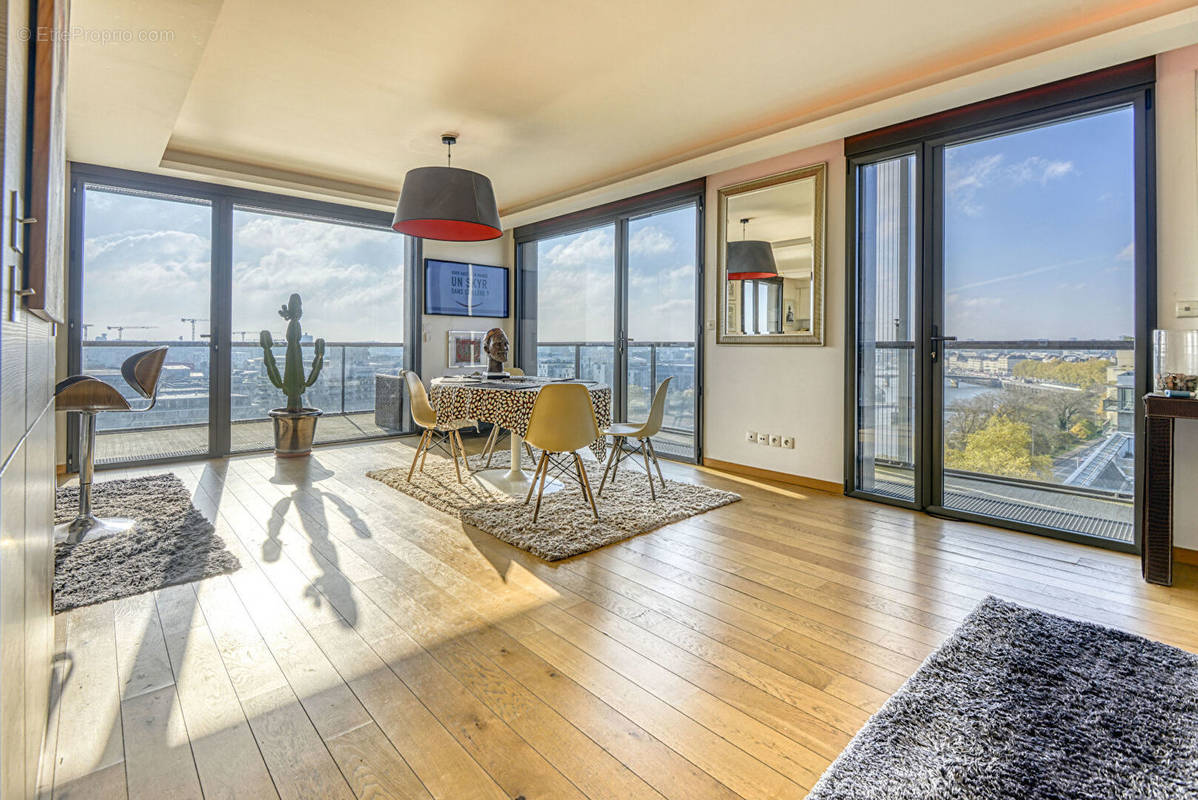 Appartement à NANTES