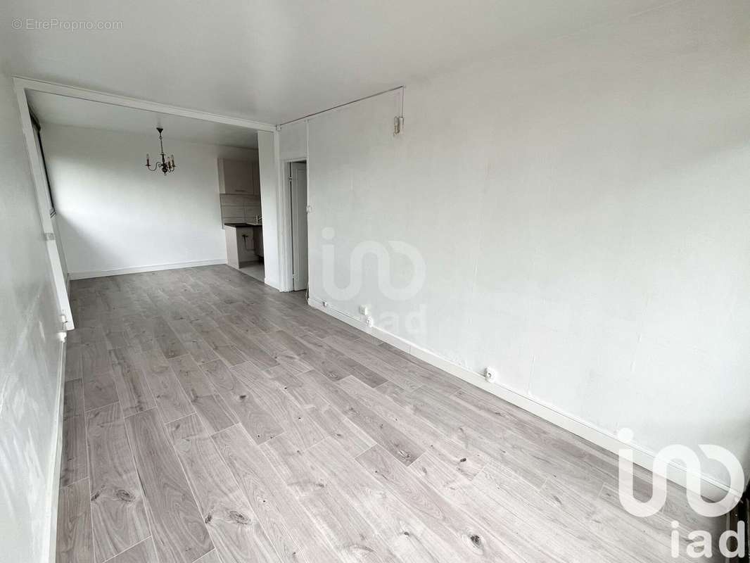 Photo 4 - Appartement à SAVIGNY-SUR-ORGE