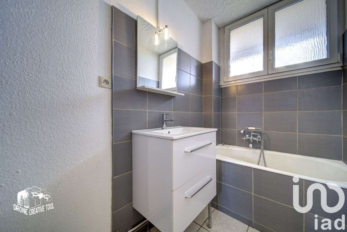 Photo 8 - Appartement à LONGEVILLE-LES-METZ