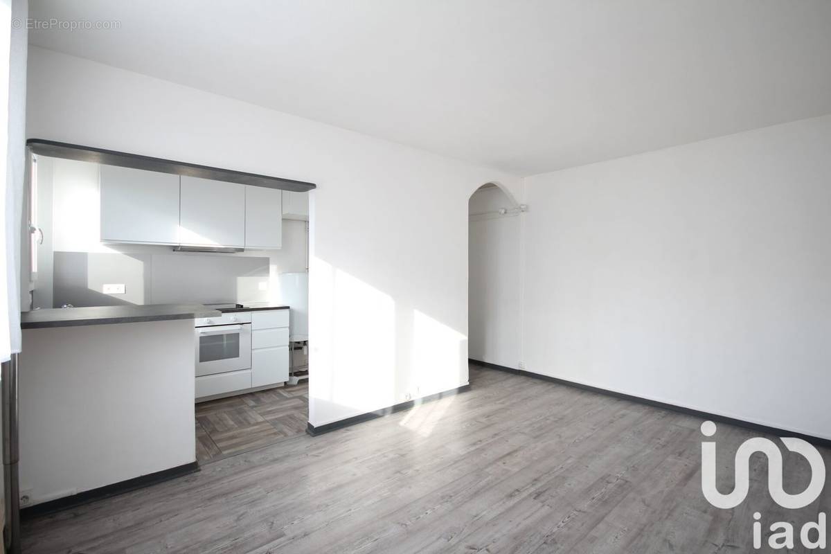 Photo 1 - Appartement à LES CLAYES-SOUS-BOIS