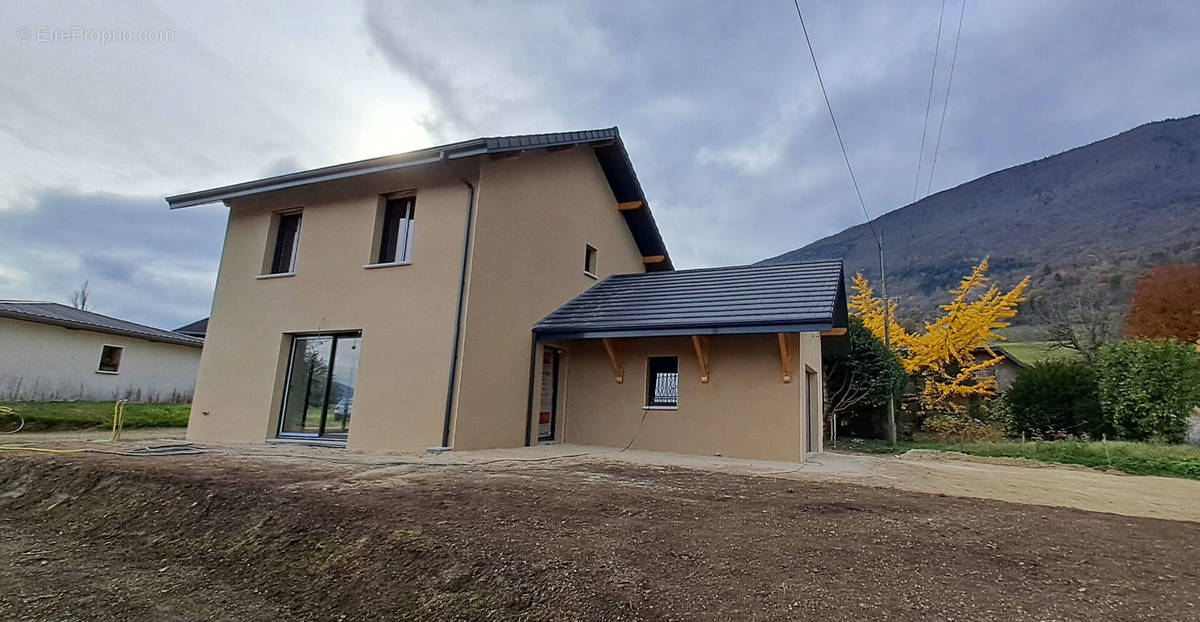 Maison à LE BOURGET-DU-LAC