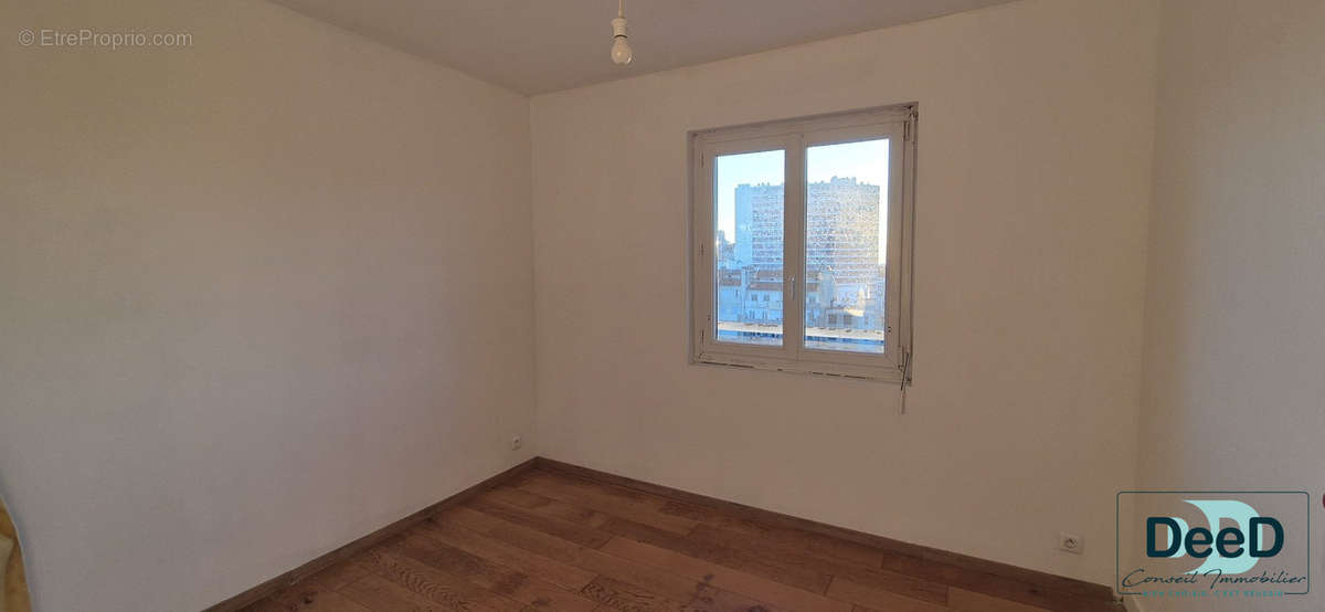 Appartement à MARSEILLE-7E