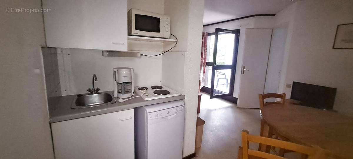 Appartement à MORILLON