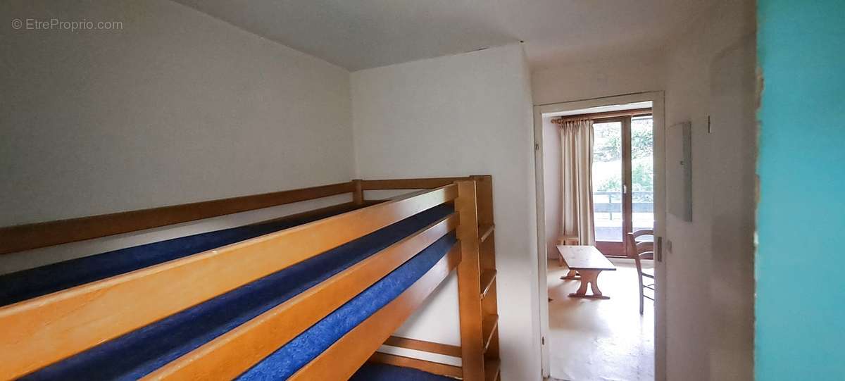 Appartement à MORILLON