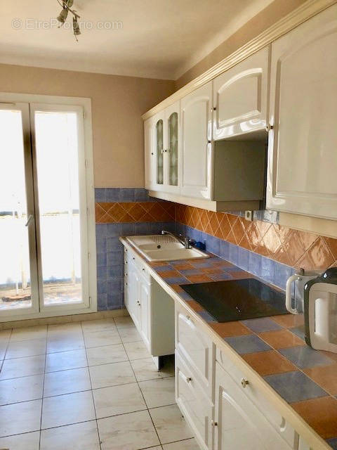 Appartement à MARSEILLE-9E