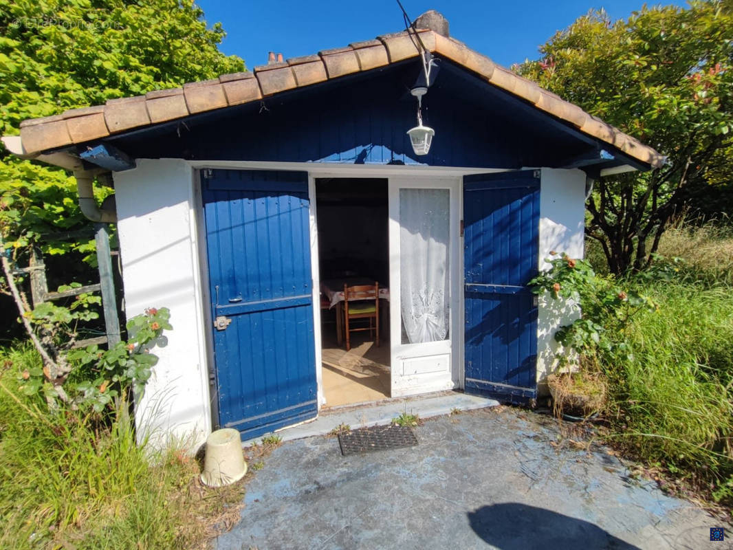 Maison à MESCHERS-SUR-GIRONDE