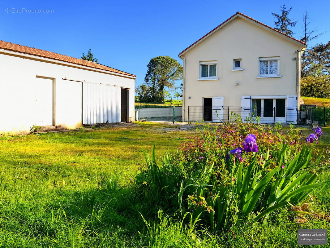 Maison à CHEMERE