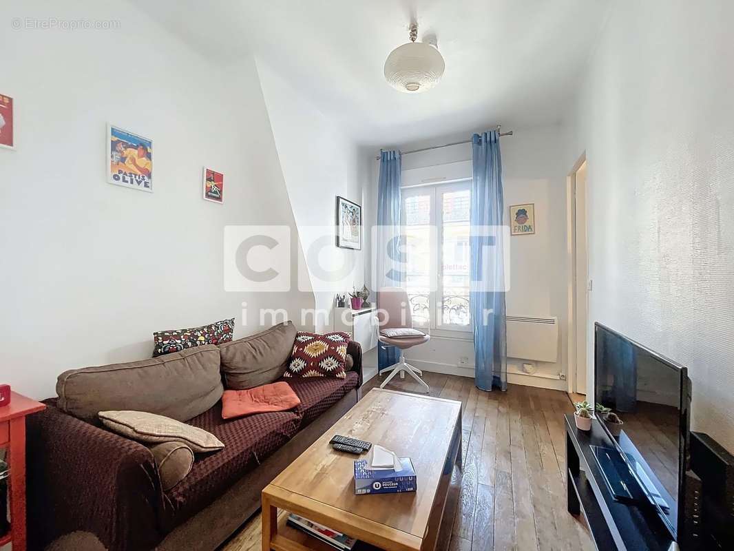 Appartement à PARIS-20E