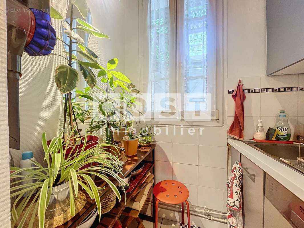 Appartement à PARIS-20E